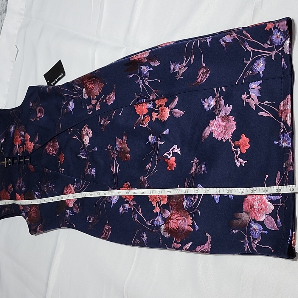 Navy Floral  Dress - Picture 10 of 16